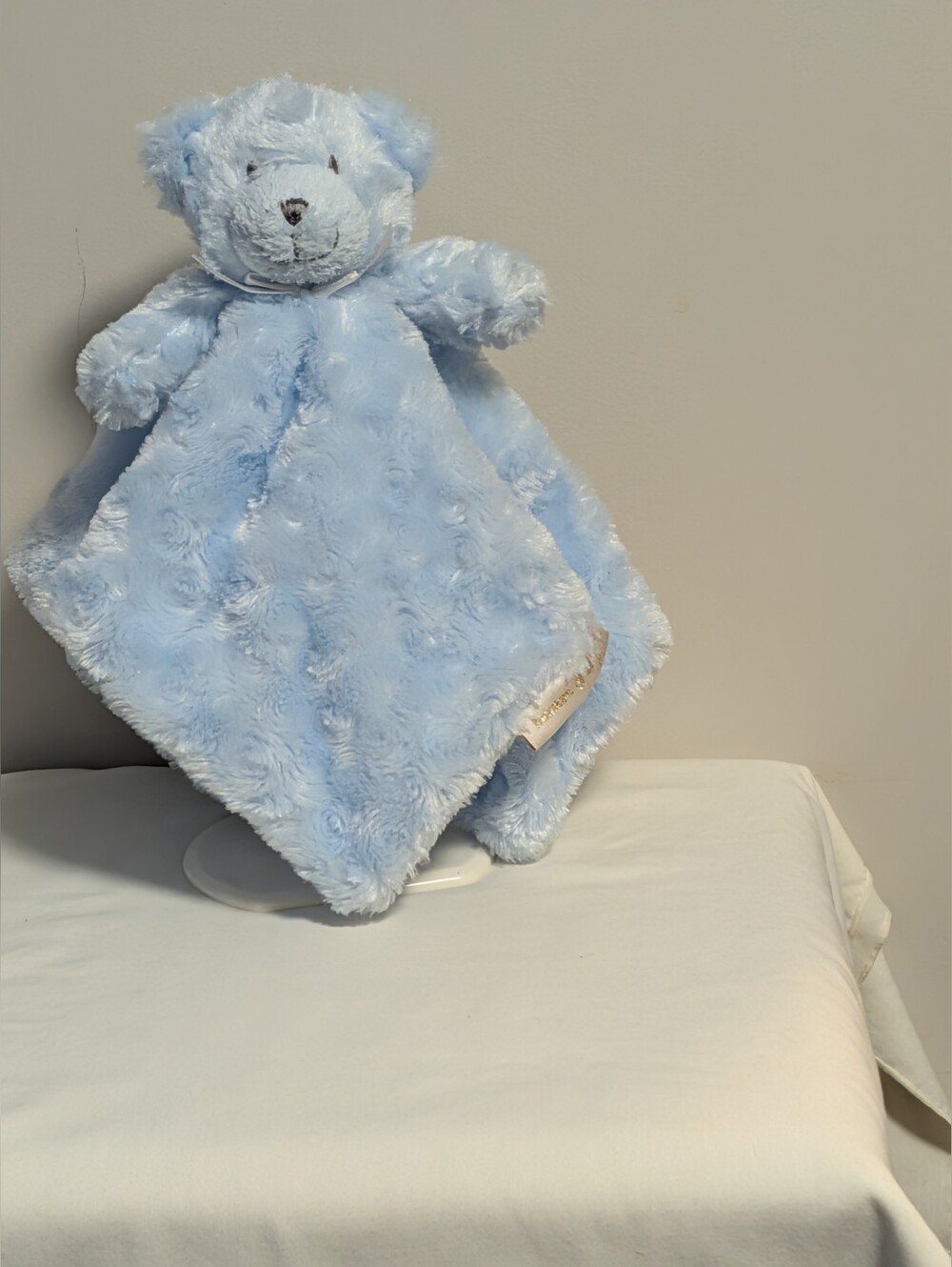 Blankets & Beyond Blue Bear Plush Security Blanket Lovey. Textured Plush. EUC.